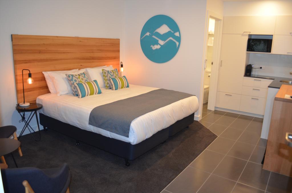 Bright Colonial Motel Екстер'єр фото