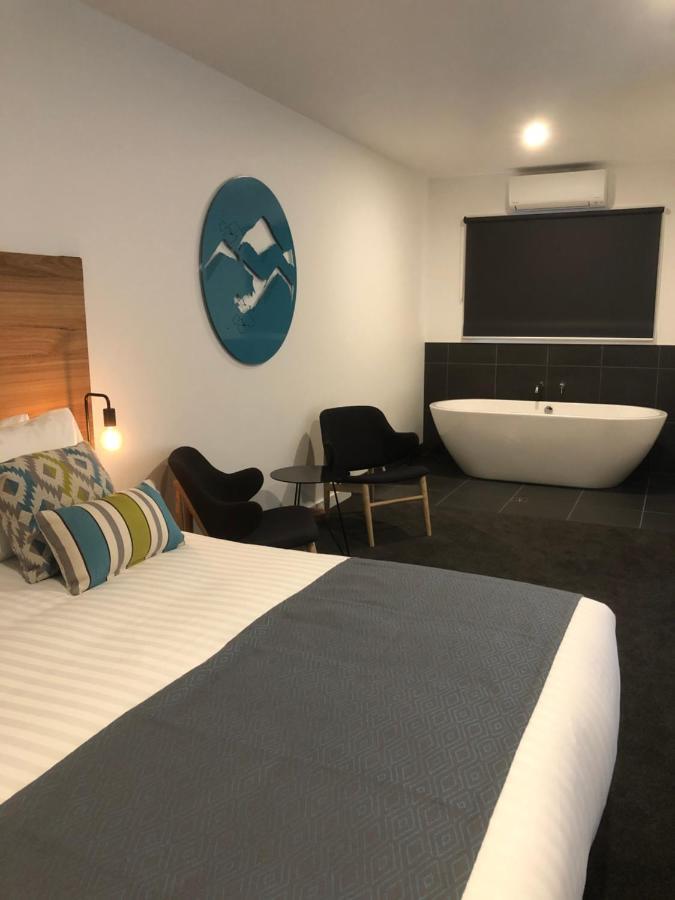 Bright Colonial Motel Екстер'єр фото